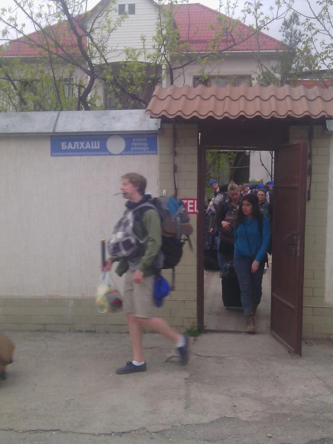 Albergue Shymhostle Shymkent Exterior foto
